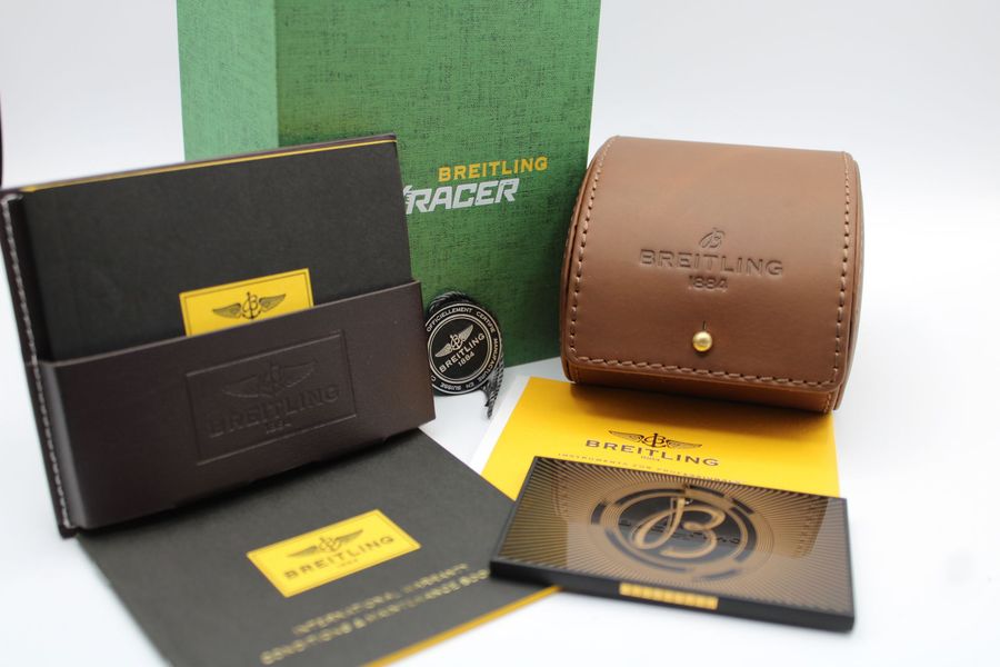 Breitling Colt Skyracer X74320